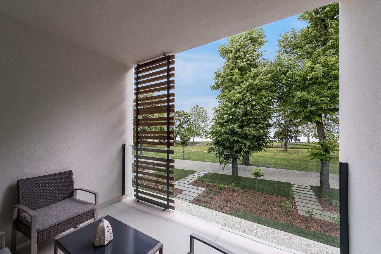 Oliver Lux Aparthotel 4*